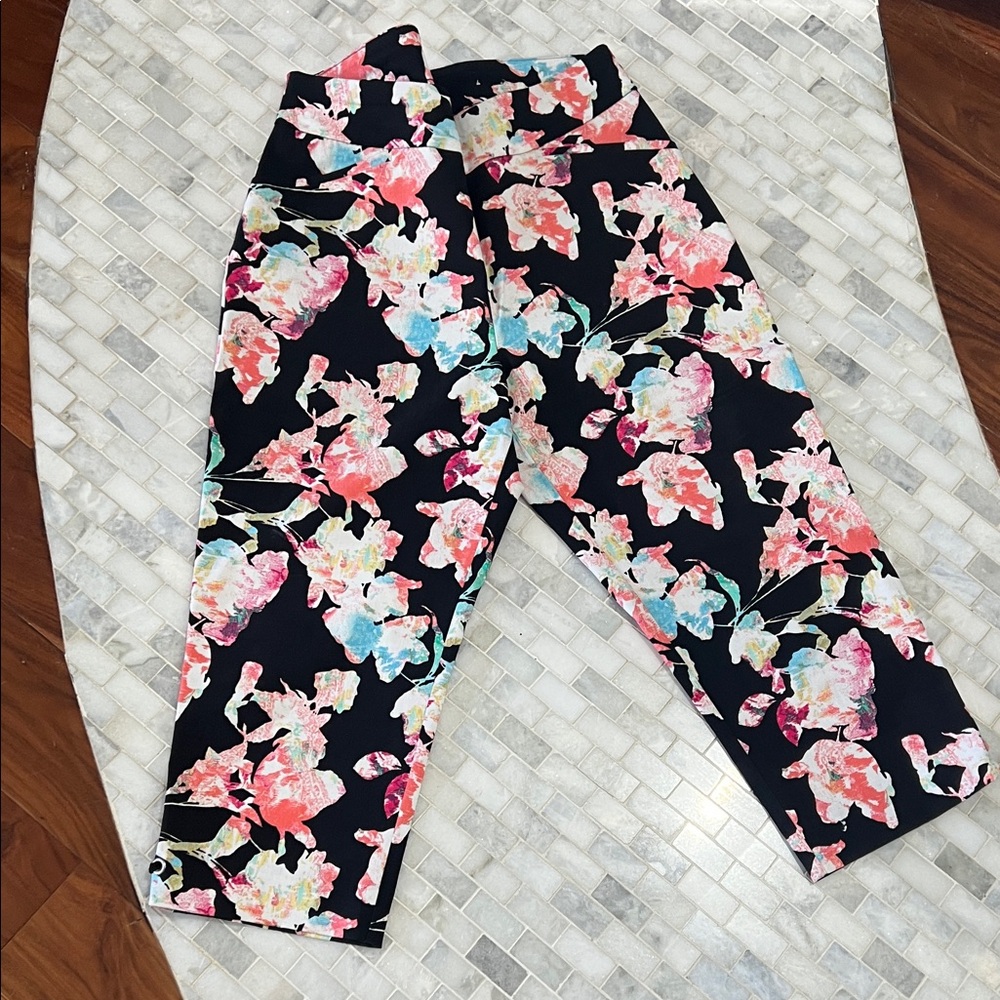NWOT Chico’s Floral Crops